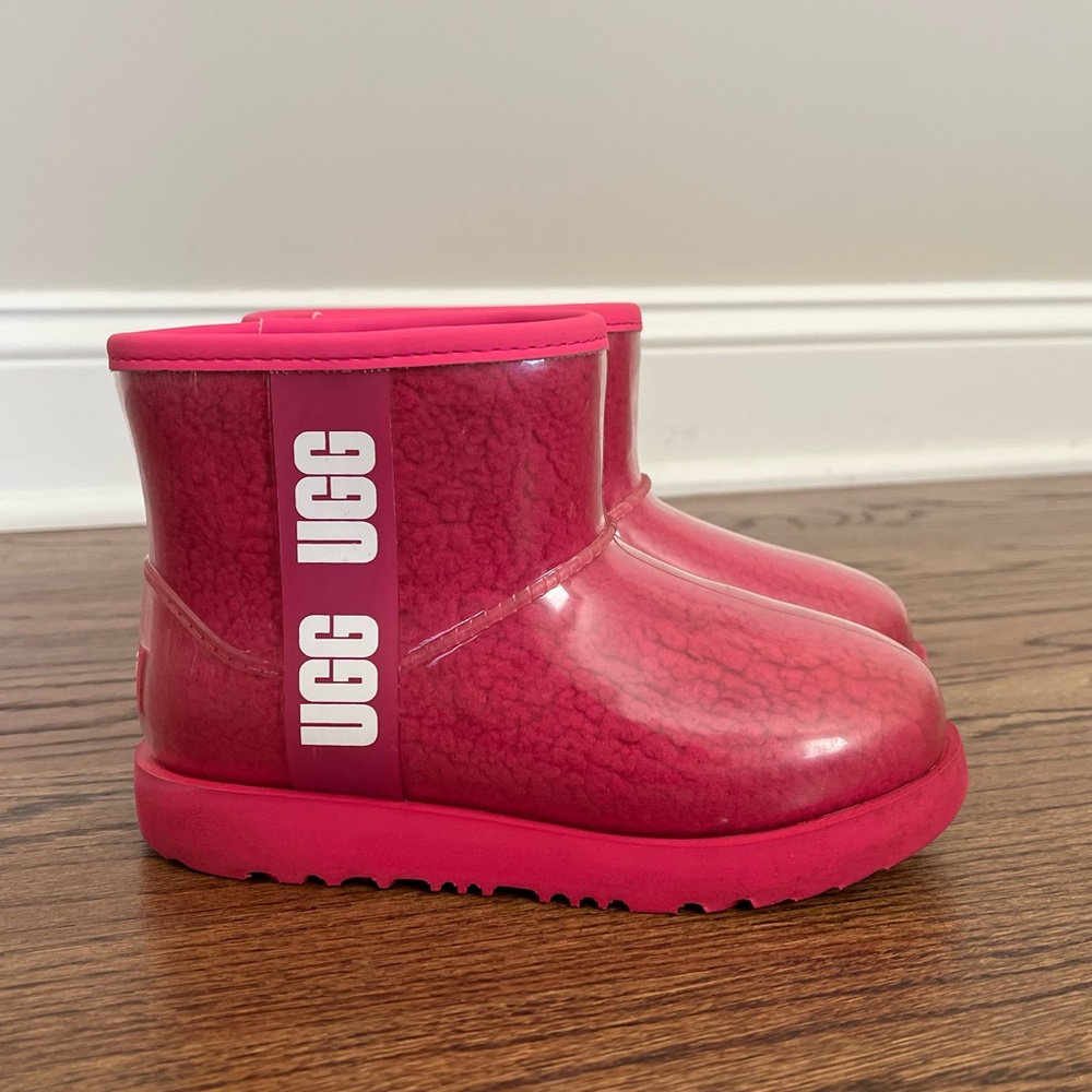 Girls UGG Boots Sz. 13 EUC!!!